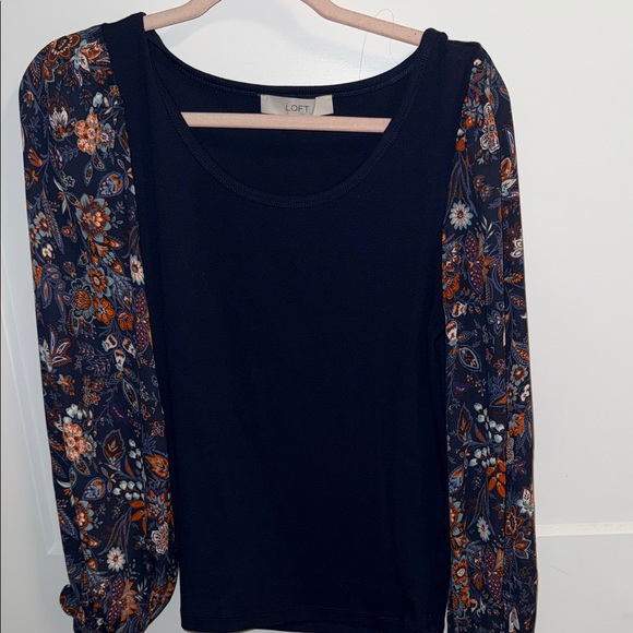 LOFT Tops - LOFT Black Knit Top with Floral Puff Sleeves
